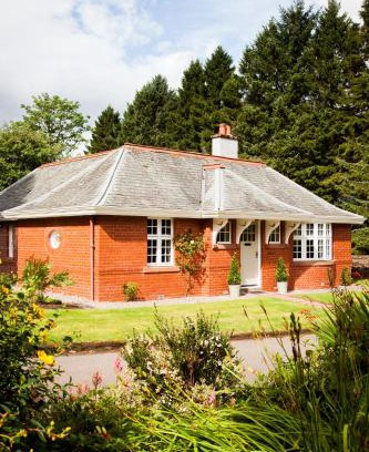 Dunblane Casa | The Gardener's Cottage