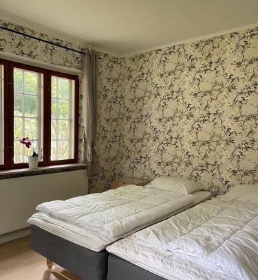 Ullerslev Casa | The Gatekeepers Cottage at Hindemae Estate Cozy Stay in Historic Surroundings