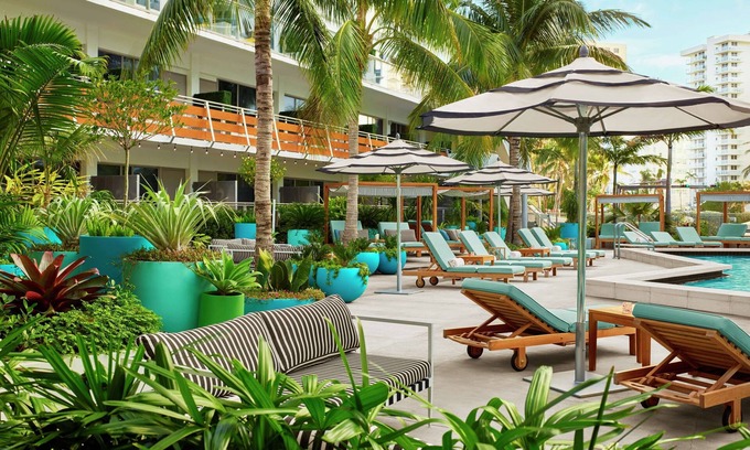 South Beach Hotel | The Gates Hotel South Beach