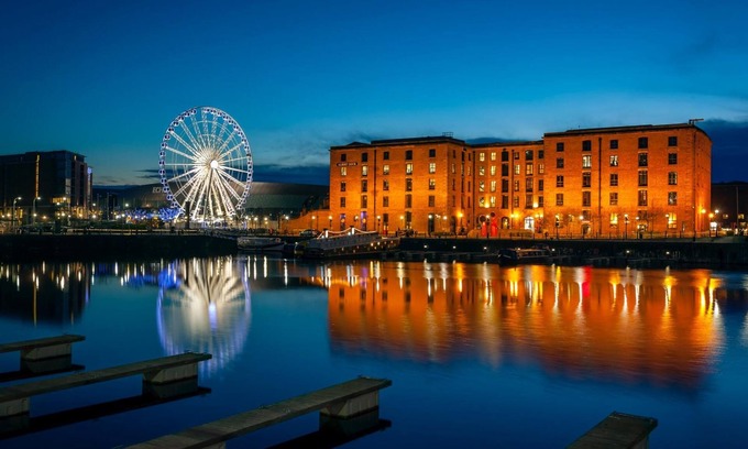 Birkenhead Apartamento | The Gathering Liver House - Hot Tub - Near Liverpool
