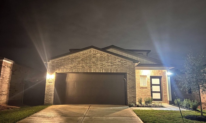 Magnolia Casa | The Gathering Lovely Spacious 5-bedroom House