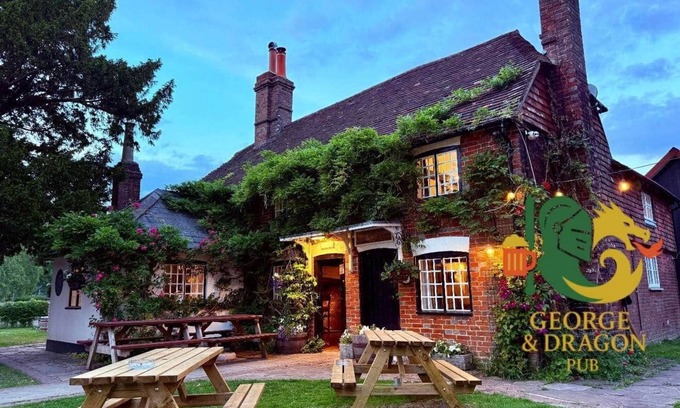 Shipley Apartamento | The George & Dragon Pub - The Apartment
