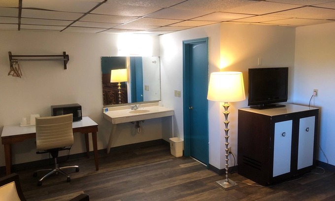 Georgetown Hotel | Econo Lodge
