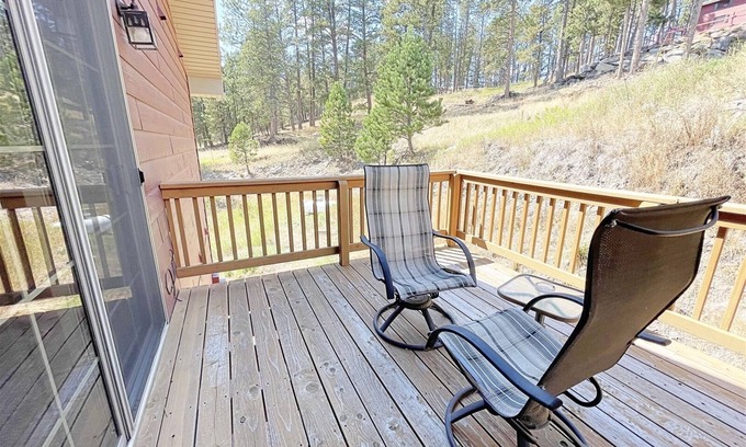 Hill City Casa | The Gold Mill Lovely Twin Home with Downtown View