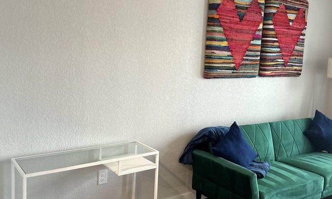 Doctors Inlet Apartamento | The Golden Egret- brand new luxury apartment near NAS JAX and Orange Park