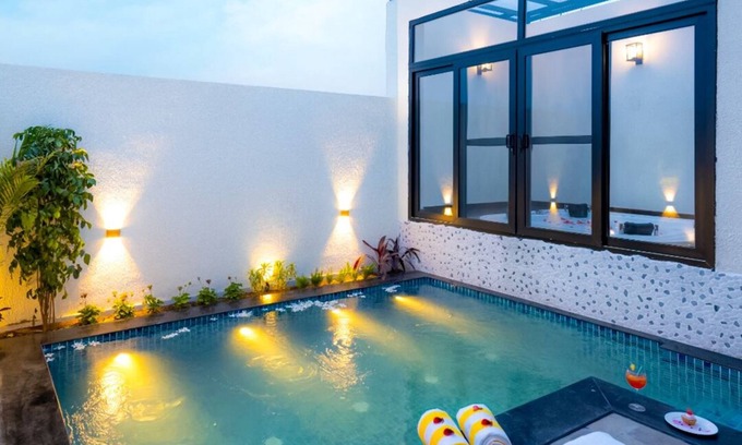 Ramnagar Hotel | The Golden Tusk By Ivory Destinations