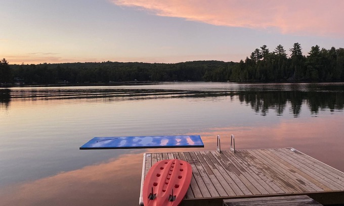 Gooderham Cabaña | The Goodlodge- Summer Getaway
