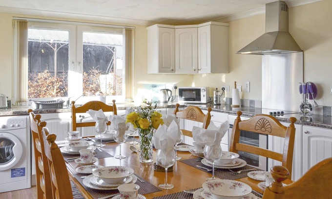 Linlithgow Cabaña | Alojamiento de 3 habitaciones en Near Linlithgow