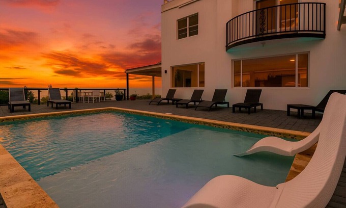 Guzman Arriba Casa | The Grand Escape- Luxury Villa El Yunque Views