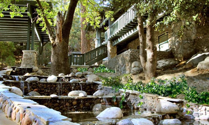 Idyllwild Cama Y Desayuno | The Grand Idyllwild Lodge