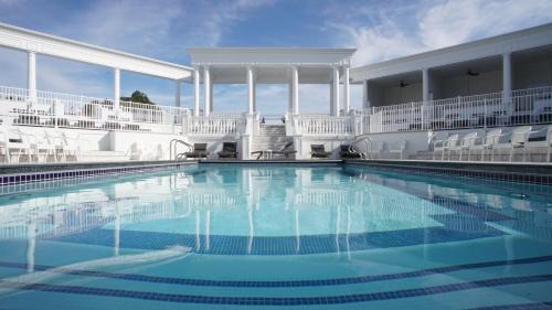 Warren Complejo | The Grand Resort