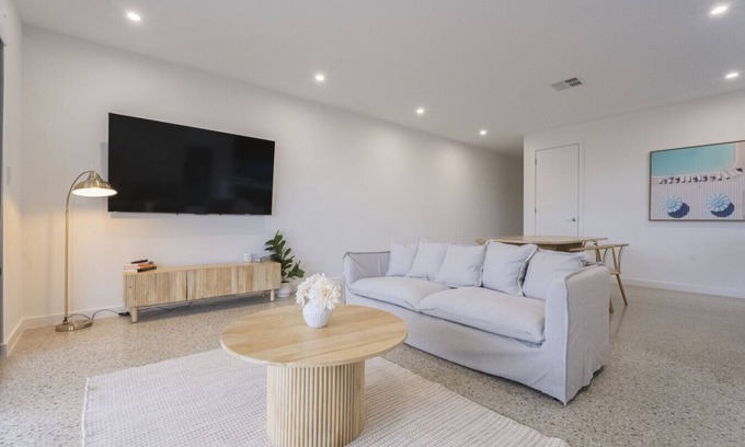 Grange Apartamento | Luxurious Brand New Home