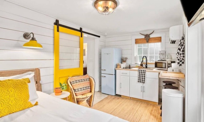 East Side Apartamento | The Grant by Minty Living