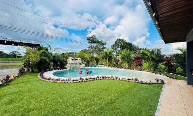 El Tanque Casa | The Gray Oasis Village,Brand New, Gated, Cozy&Safe