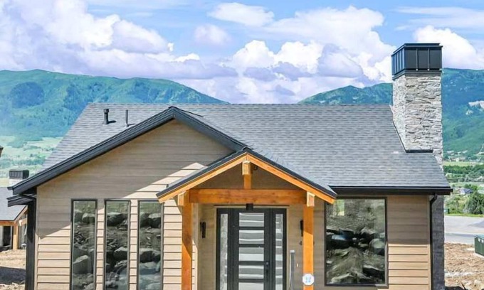 Eden Casa | The Great Cabin Views of Ogden Valley Ski & Golf