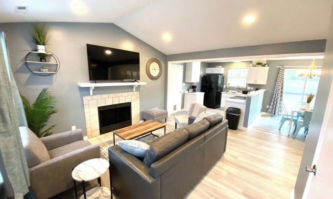 Piney Green Casa | The Great Escape With Friends & Family & Pets!!!