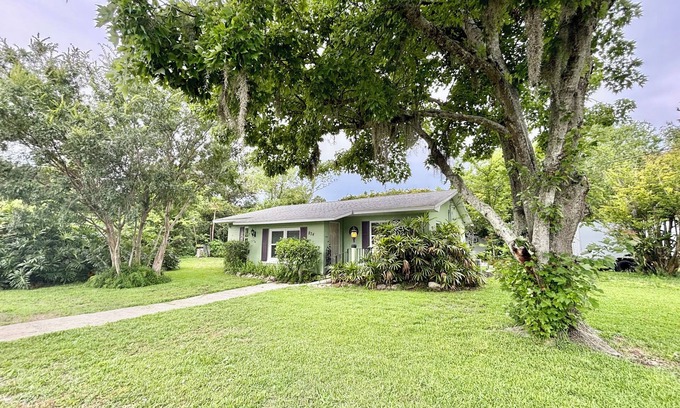 Holly Hill Casa | La Palma Verde, Sleeps 6!
