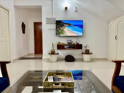 Fatrade Casa | The Greendoor Villa - Beach House , 400 mtr beach