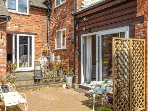 Bishops Castle Casa | The Grooms Cottage-Uk45659
