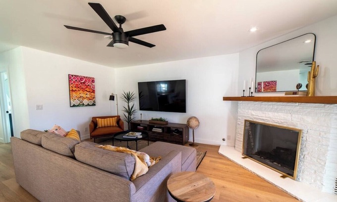 Cottonwood Casa | The Grove on Main, 2 Homes, Large Patio