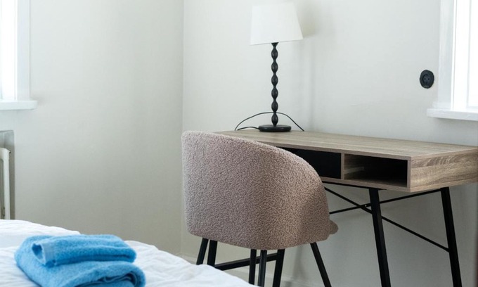 Thingeyri Casa | The Guesthouse by the Fjord