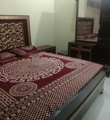 Gulberg Cama Y Desayuno | The Gujrat Guest House