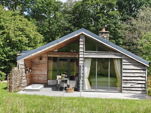 Kendal Casa | The Hare's Shack