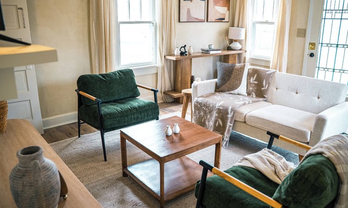 Bloomington Casa | The Haven: Cozy, Stylish Stay Near IU & Downtown Bloomington
