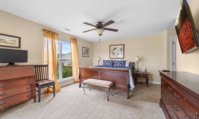 Cornelius Condominio | The Haven - Lake Norman Vacation Rental - Lake views w/ upscale accommodations