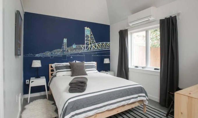 Sunnyside Casa | The Hawthorne Hideaway