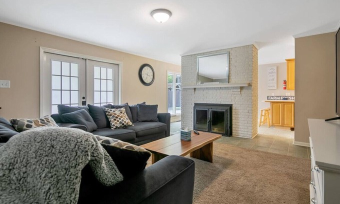 Terry Sanford Casa | The Haymount Holdout
