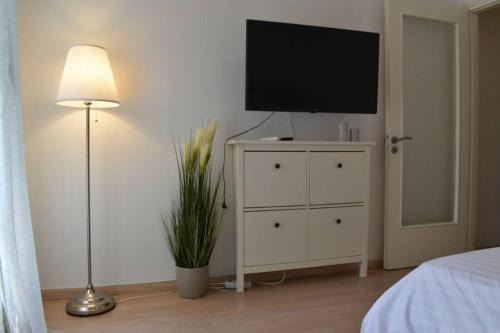 Neapoli Apartamento | The Heart Of Athens - Perfect Retreat For 2 Guests
