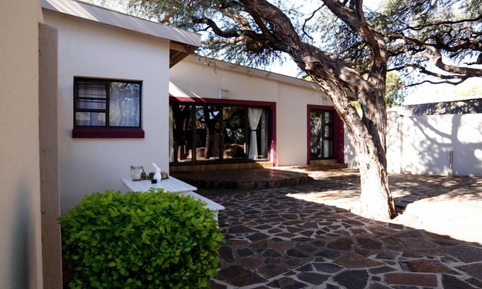 Ga-Segonyana Casa | The Hedge Guesthouse
