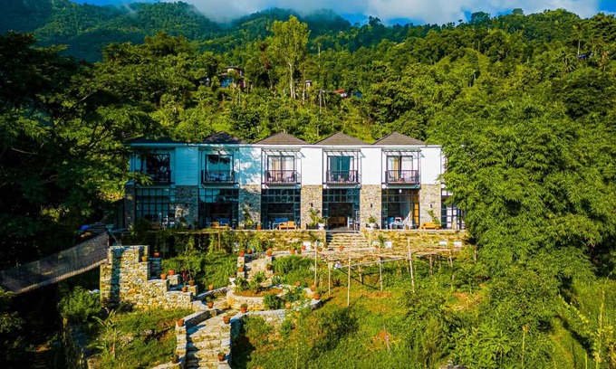 Pokhara Cabina | The Hidden Camp
