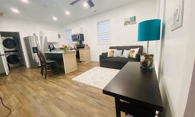 Williamsburg Apartamento | The Hidden Gem – Bamboo Vibes in a Prime Location
