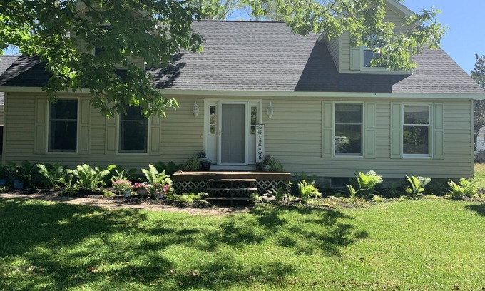 Charlevoix Casa | The Hideaway - A place to get away and be close to everything.