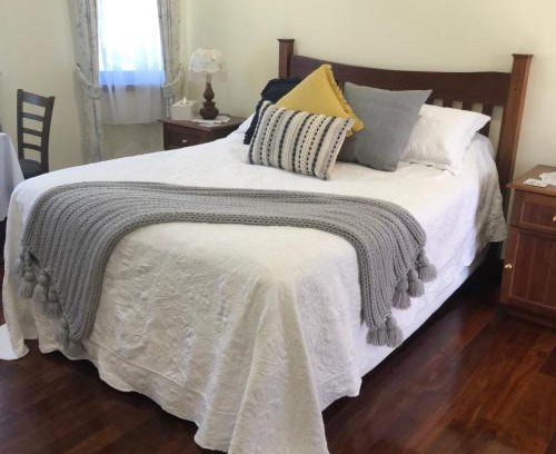 Mount Nasura Cama Y Desayuno | The Hideaway Luxury B&B Retreat
