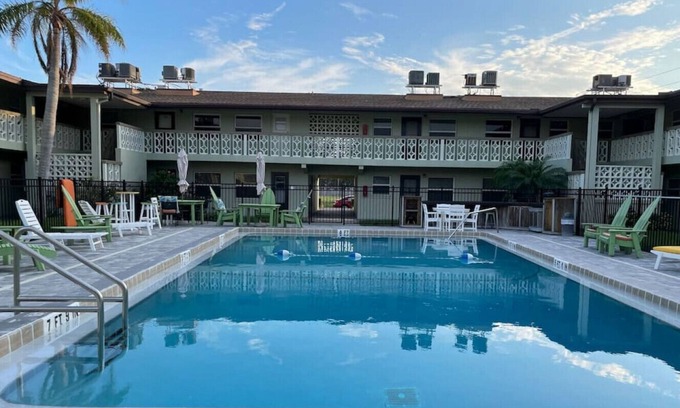 Banana River Estates Condominio | The Hideaway - Pool & 5 Minutes from the Beach