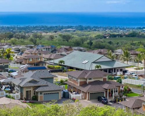 Makaha Valley Casa | The Hideouts Two Next-door Homes