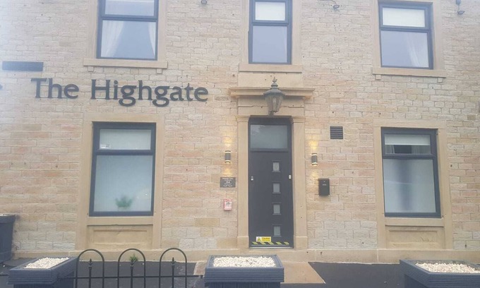 Ainley Top Cama Y Desayuno | The Highgate Executive Lets / En-suite studios