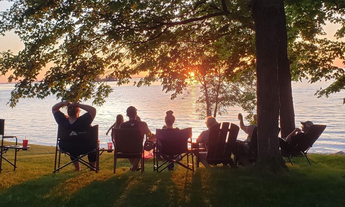 Isle Casa | The Hill House. A peaceful lake home on the shoreline of Mille Lacs Lake.