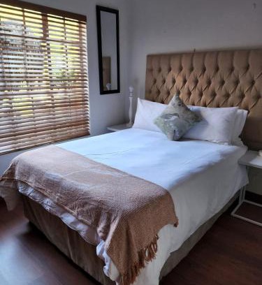 Newcastle Casa | The Hills Guest House