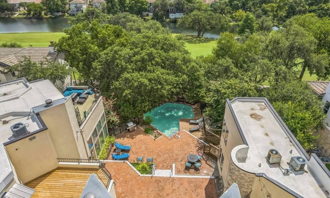 The Hills Apartamento | The Hills: Quiet Spacious Gated Community w/ Pool!