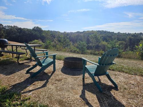 Logan Otro | The Hocking Hills Store Campsite #1