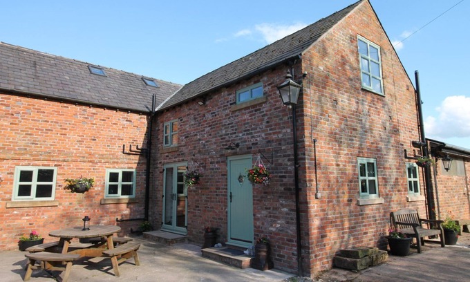 Goostrey Cabaña | The Hoglets 1 - 2 bedroom Property