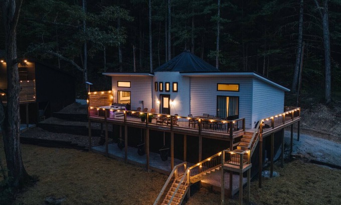 Primrose Apartamento | Coming Soon Sept 2025 | Modern Silo Stay | Hot Tub