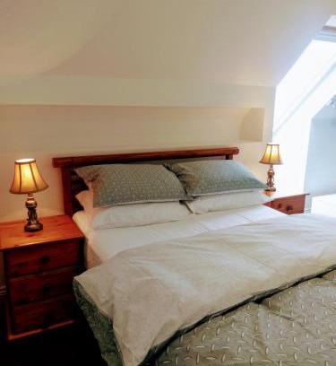 Adare Apartamento | The Hollies