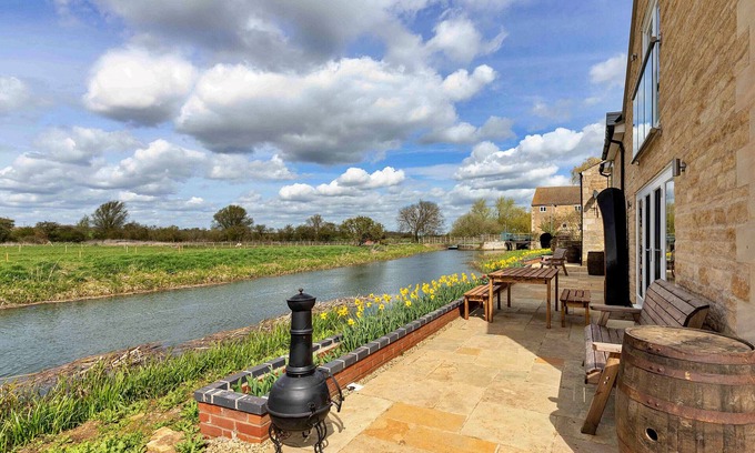Thurlby Chalet De Esquí | The Holt