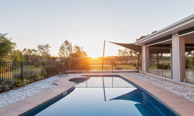 One Mile Casa | The Home Resort - Heated Pool and Tennis Court
