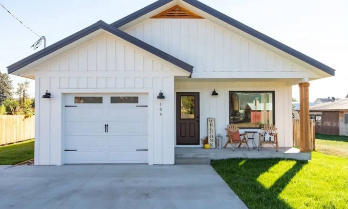 Halfway Casa | The Homestead